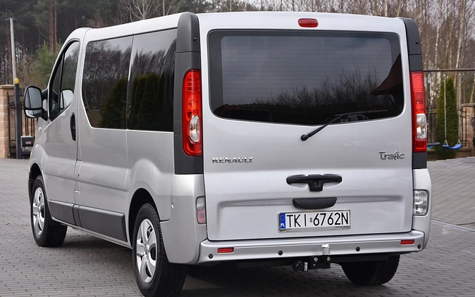 Renault Trafic cena 56900 przebieg: 200000, rok produkcji 2012 z Wielichowo małe 704
